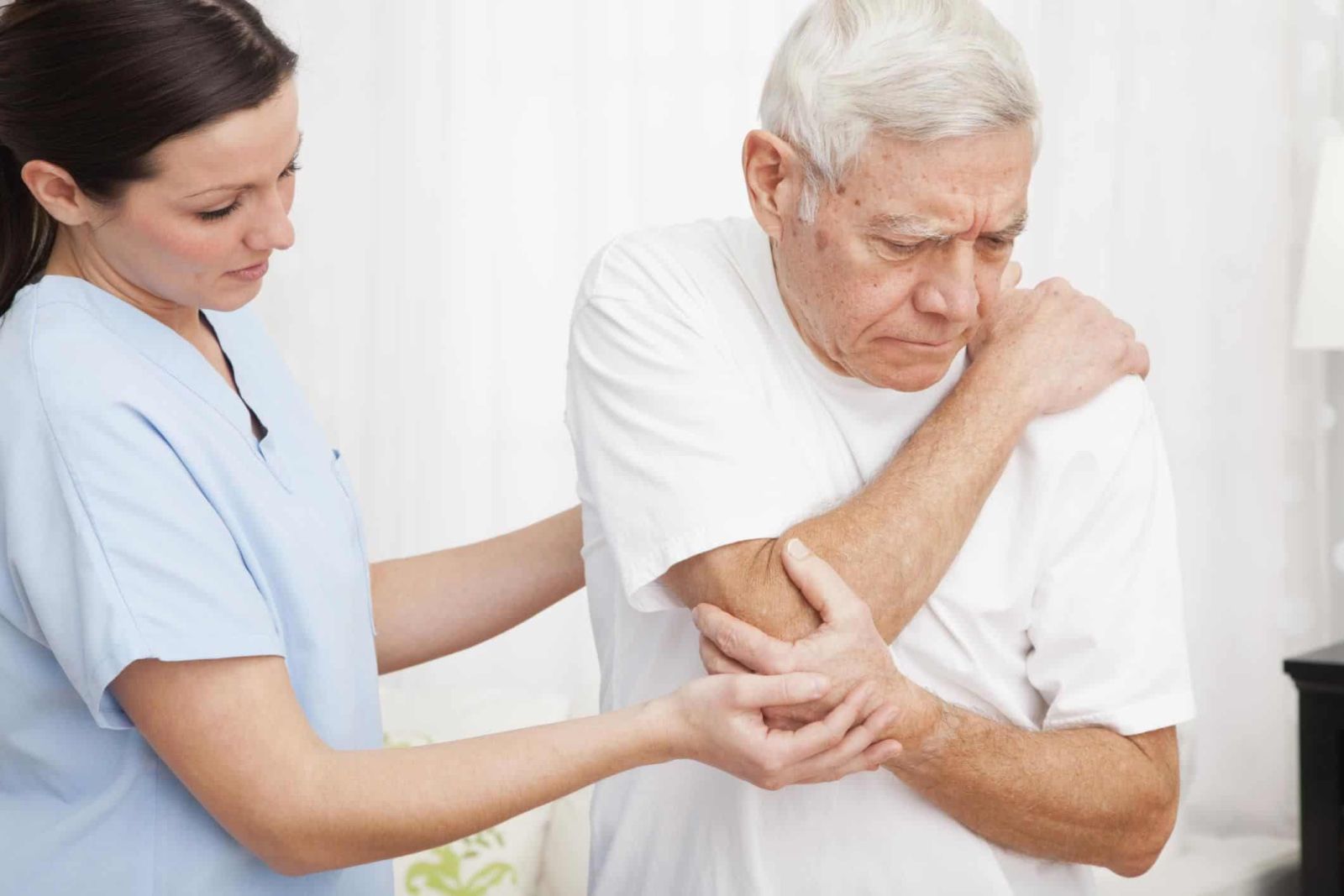 Giảm đau nhức và phục hồi chấn thương xương khớp hiệu quả